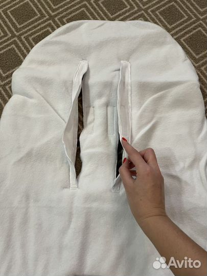 Новенький конверт в коляску и муфточки для рук