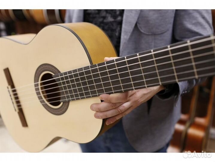 Mirra KM-3915-NT Классическая гитара