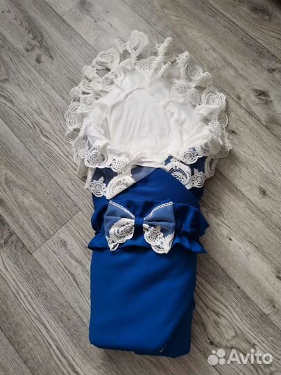 Уголок и бант на выписку