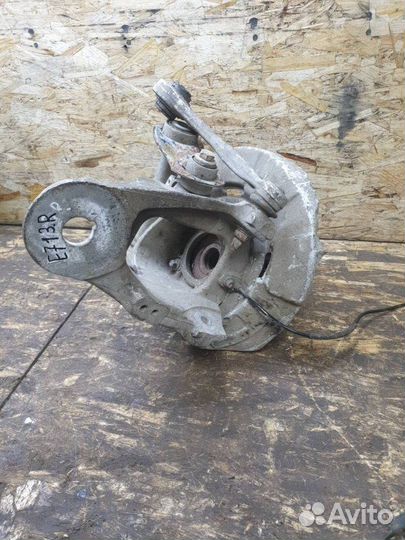 Кулак поворотный задний правый Bmw X6 E71 4.4 N63