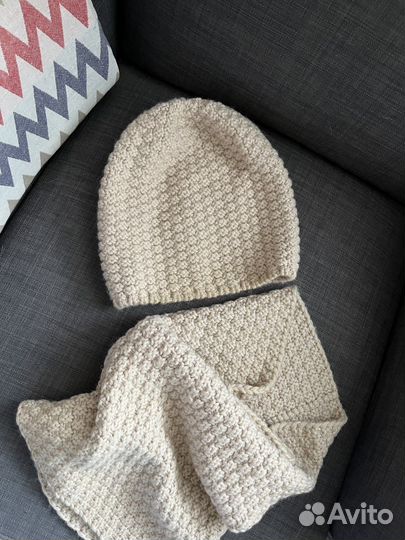 Комплект шапка, шарф