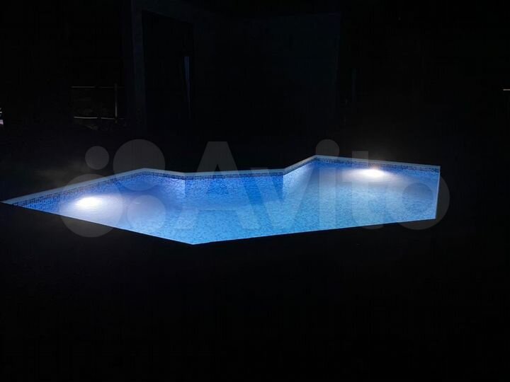 Дом 220 м² на участке 4,2 сот.