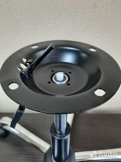 Подставка регулируемая.Хром пятилучие