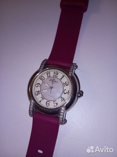 Наручные часы женские