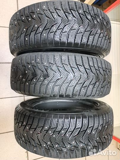 Marshal WinterCraft Ice WI31 215/55 R17