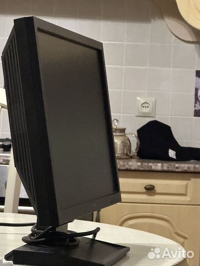 Монитор Acer v193wv