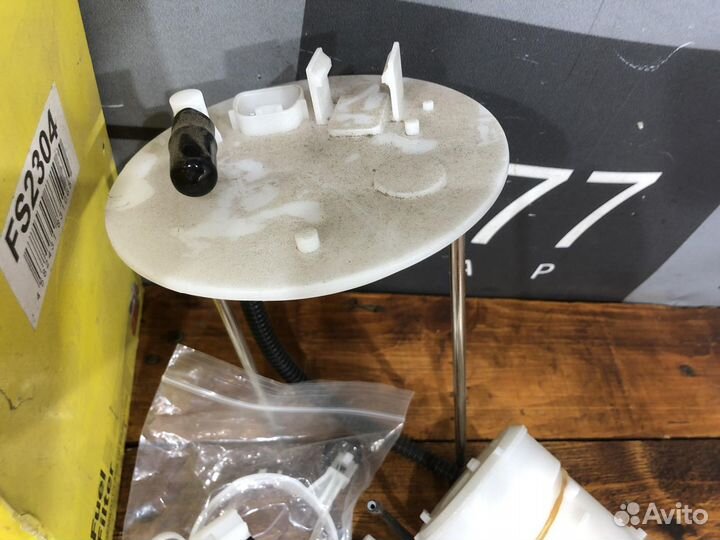 Фильтр топливный Mitsubishi Outlander 3 12-нв Новы