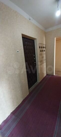 2-к. квартира, 46 м², 3/9 эт.