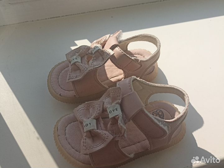 Обувь для девочки 21,22