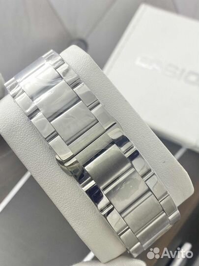 Наручные часы casio