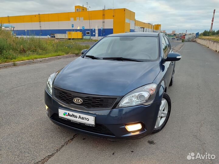 Kia Ceed 2.0 AT, 2011, 235 000 км