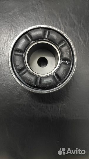 Сайлентблок пневмобаллона Mercedes W221