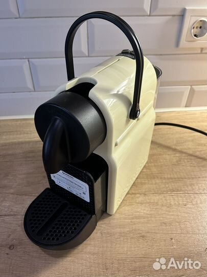 Капсульная кофемашина nespresso