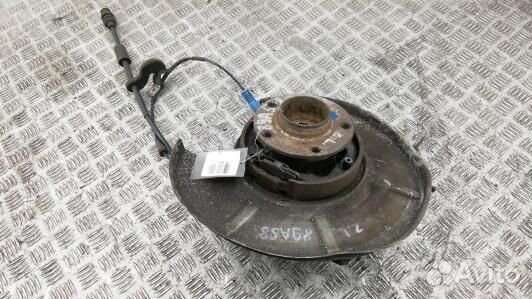 Ступица задняя левая BMW 7 E65 (89A58MH01)