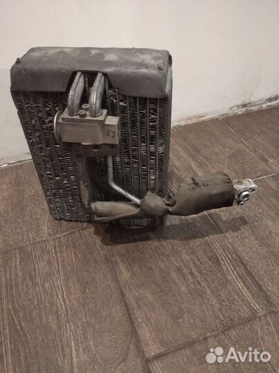 Радиатор кондиционера Тойота caldina