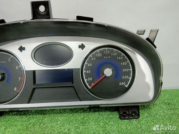 Приборная панель Geely Emgrand ec7