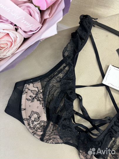 Бюстгальтер 75C Chantal Thomass