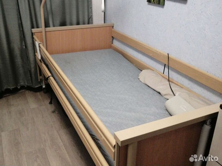 Кровать медицинская с электроприводом BurmeierAE95