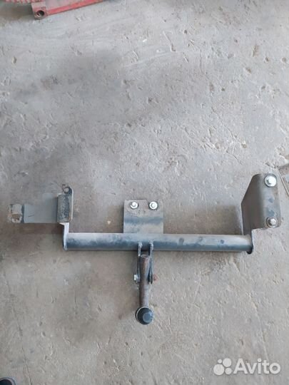 Фаркоп на ваз 2110