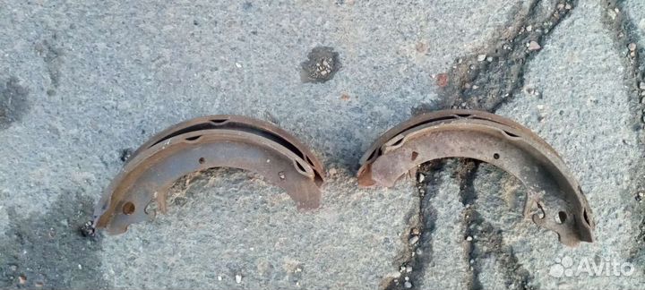 Задние тормозные колодки ваз 2114