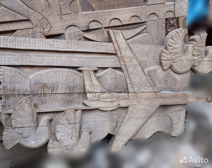 Деревянное резное панно периода СССР