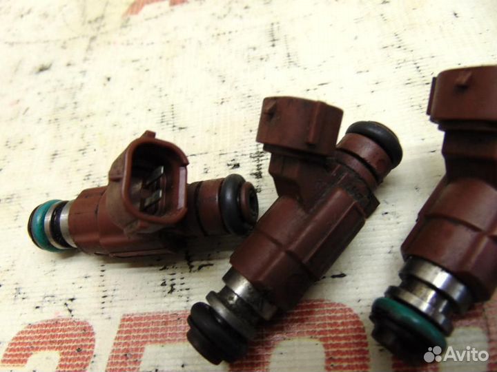 Форсунка инжекторная электрическая для Nissan Alme