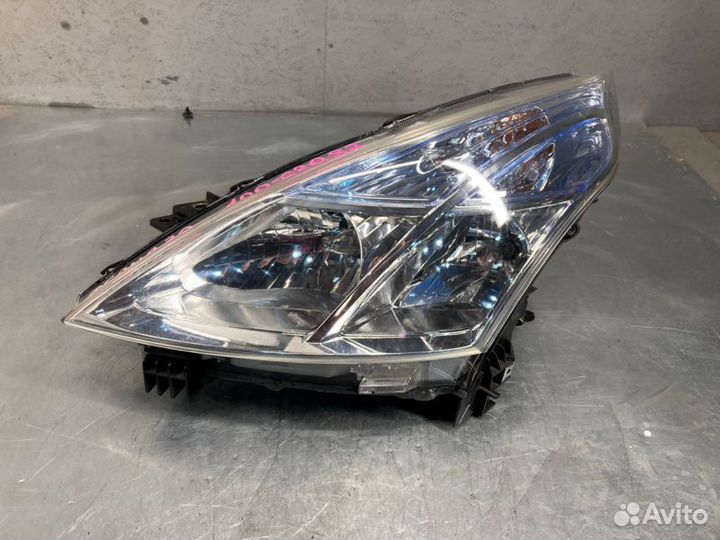 Nissan Teana J32 фара 555