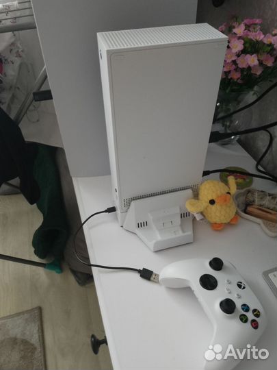 Консоль Xbox series s