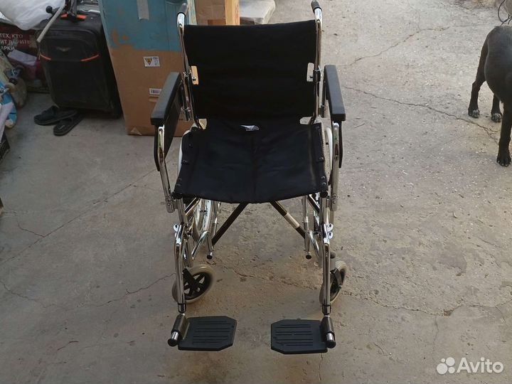 Инвалидная коляска новая