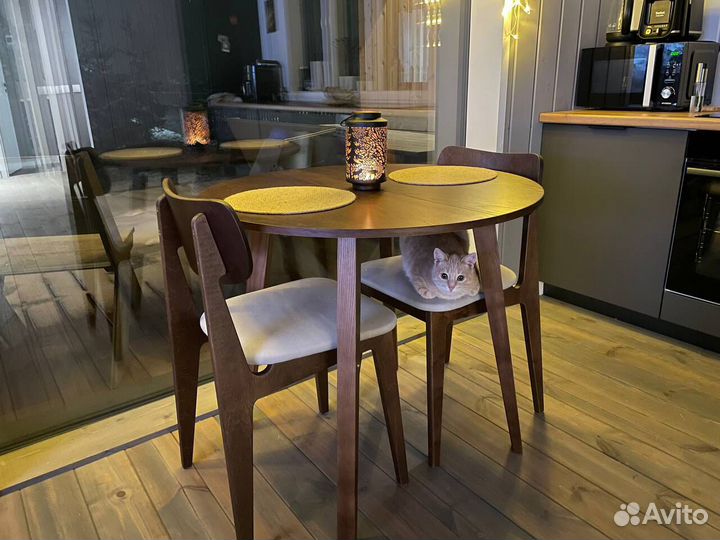 Стул из натурального дерева