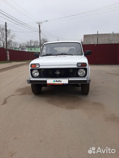 LADA 4x4 (Нива) 1.7 МТ, 2010, 102 250 км