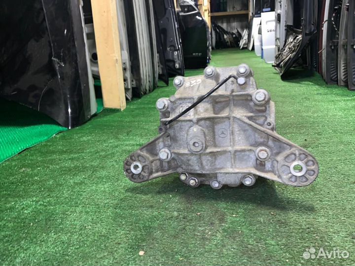 Редуктор заднего моста на Мерседес w163