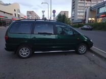 Volkswagen Sharan 1.9 MT, 1999, 560 000 км, с пробегом, цена 530 000 руб.