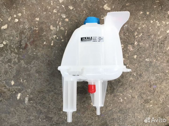 Расширительный бачок Пежо Боксер 3 (новый) kale