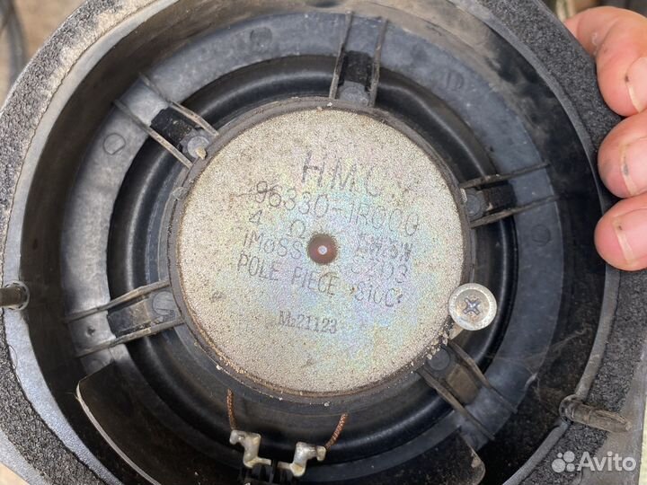 Динамики на Hyundai салярис штатные