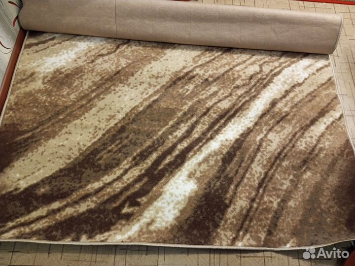 Палас новый