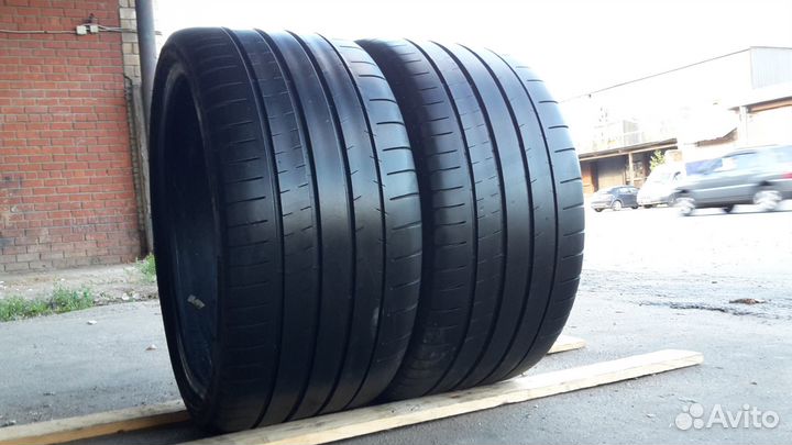 Michelin Pilot Super Sport 245/35 R19