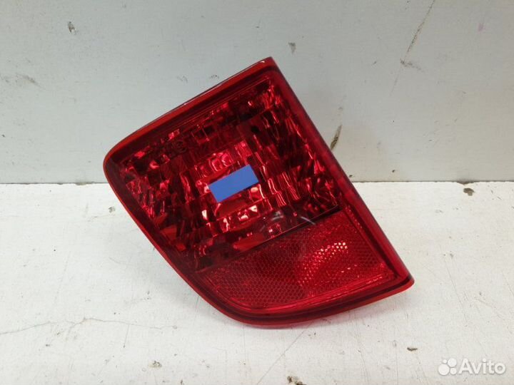 Фонарь противотуманный задний левый Toyota Land