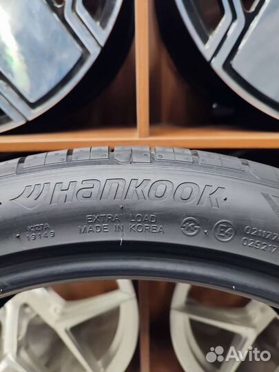 Hankook Ventus S1 Evo3 SUV K127A 285/35 R22 и 315/30 R22 107Y