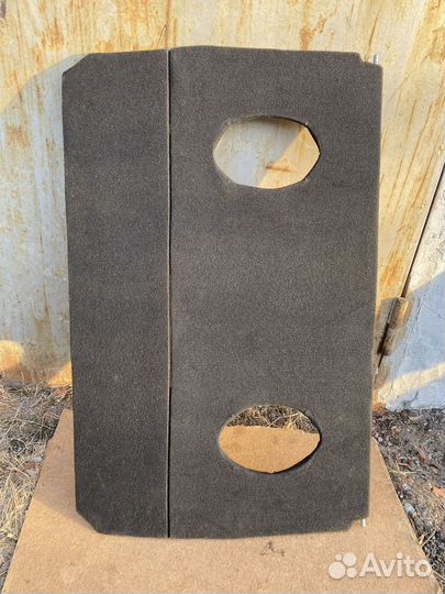 Задняя полка багажника Ваз 2111