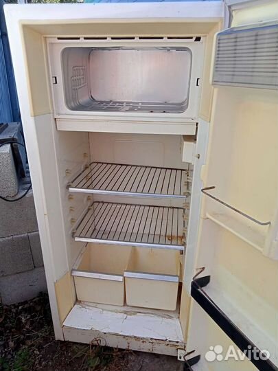 Холодильник бу