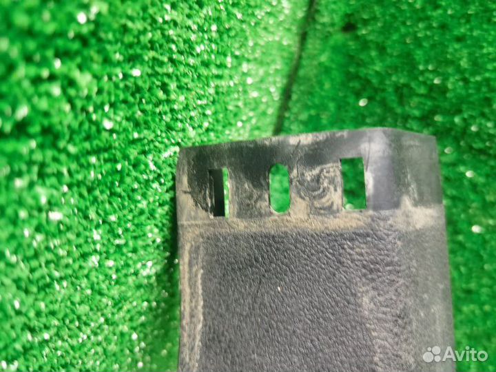 Накладка порога передняя правая Ford Mondeo 4