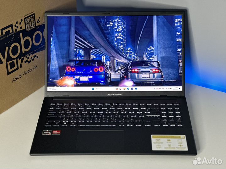 Новый ноутбук э asus Ryzen 5 7520U oled 16Gb DDR5