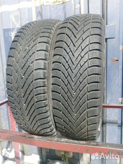 Pirelli Winter Cinturato 195/65 R15 99T