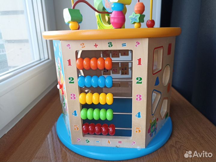 Бизиборд развивающий центр деревянный Монтессори