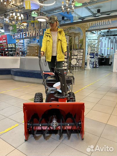 Снегоуборщик Honda HSS 569 GX-270(9Hp)