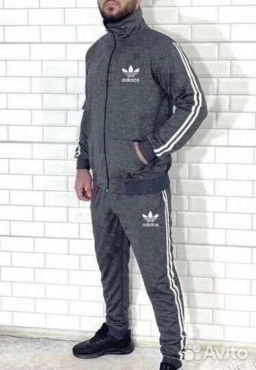 Мужской костюм