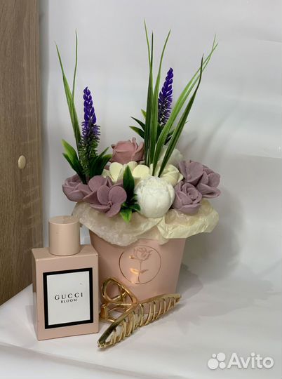 Подарок из шоколада