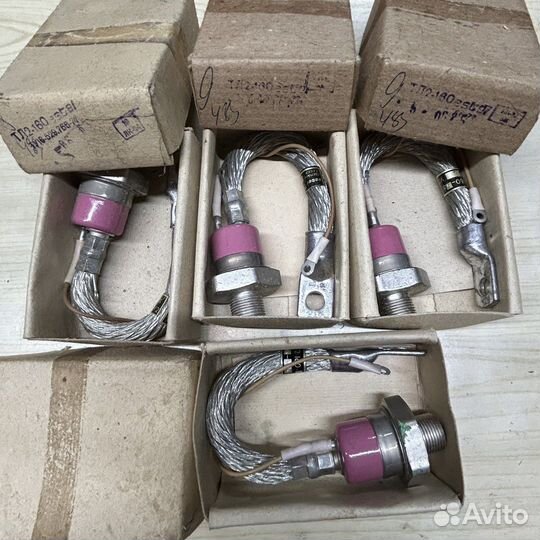 Тиристор тл2-160-9 (цена за 4шт),диоды