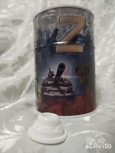 Банка Новая Neft сво с крышкой